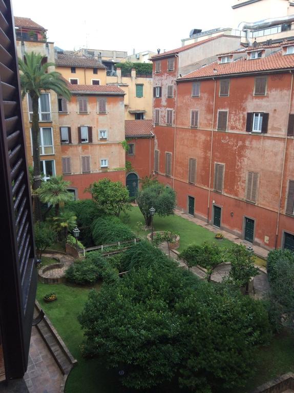Roberta Apartment Fontana Di Trevi Ρώμη Δωμάτιο φωτογραφία