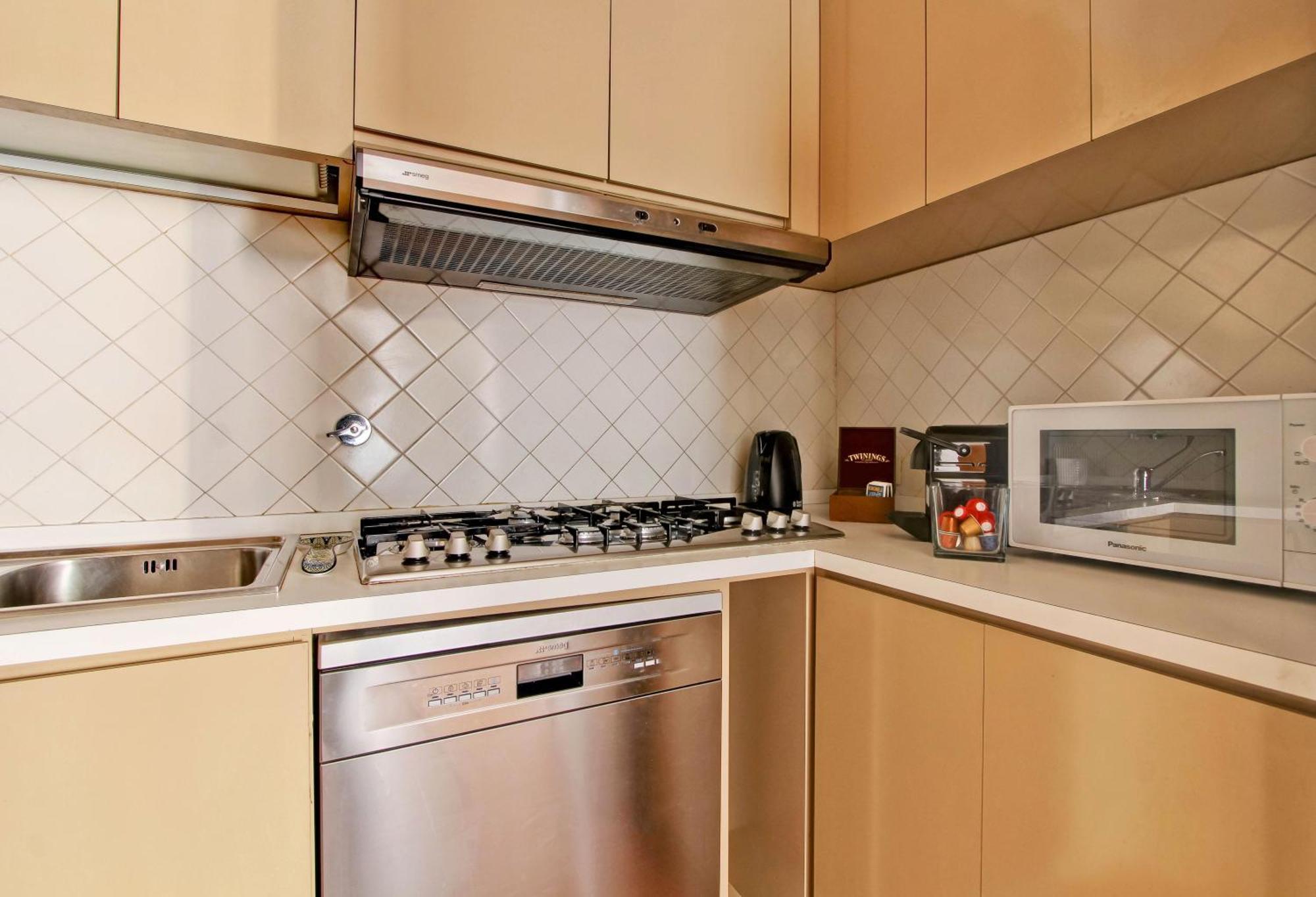 Roberta Apartment Fontana Di Trevi Ρώμη Εξωτερικό φωτογραφία